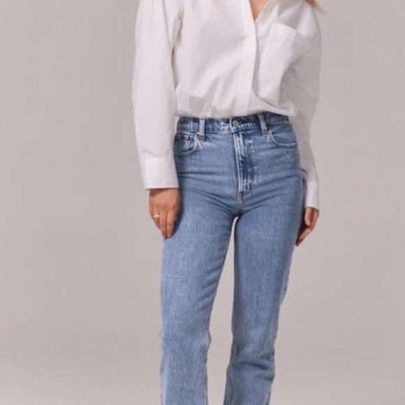 Abercrombie Jeans | Ultra High Rise 90s Straight | Medium | Size 25L | Like New - Picture 4 of 14